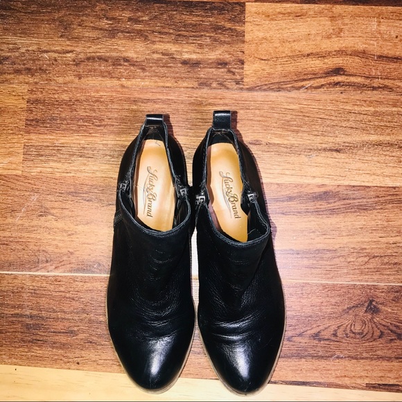 Lucky basil booties size 6 - Picture 6 of 6